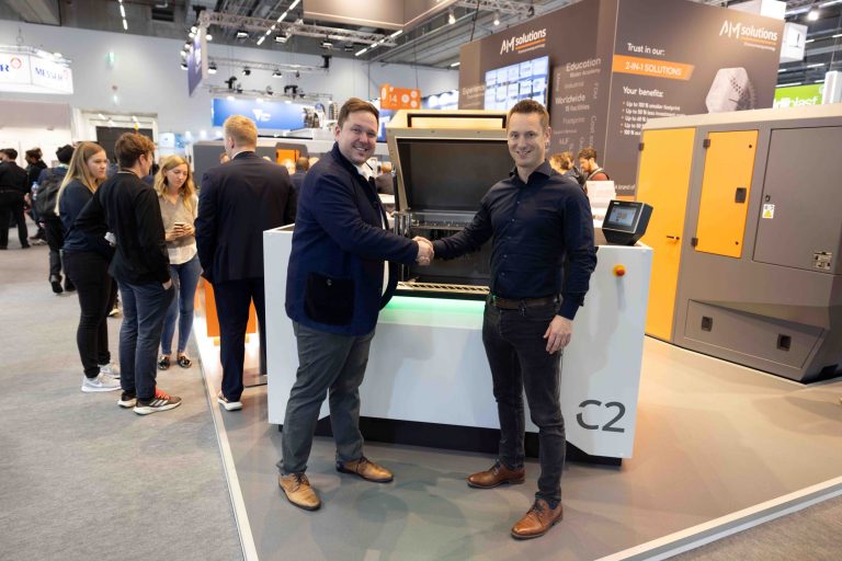 Shapeways Reinforces Relationship With Am Solutions And Joins Beta Partner Programme For The C2 Liquid Color Smoothing Technology