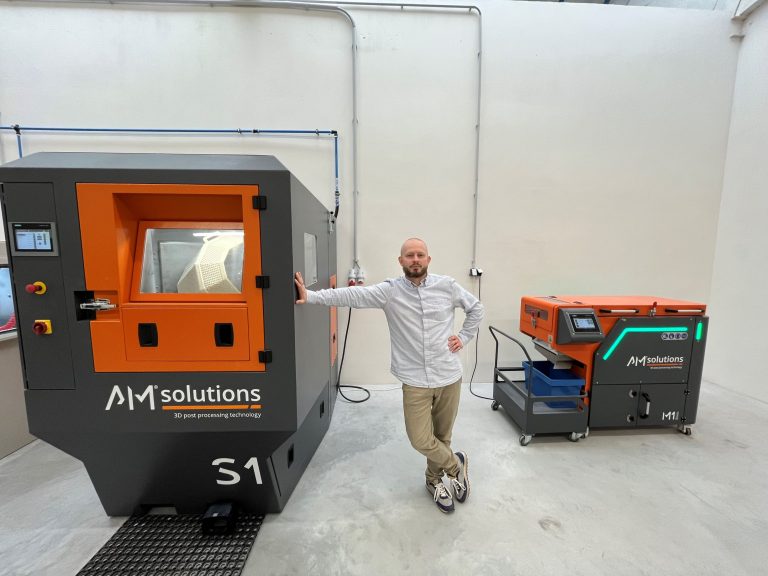 Aufeer Design Relies On Post Processing Equipment From Am Solutions